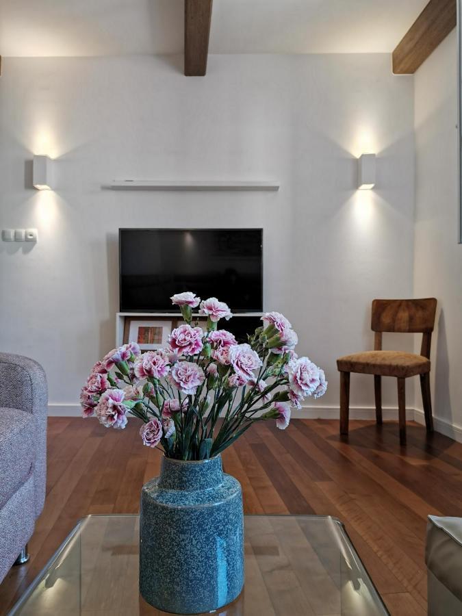 Apartman R.R. โอมิช ภายนอก รูปภาพ